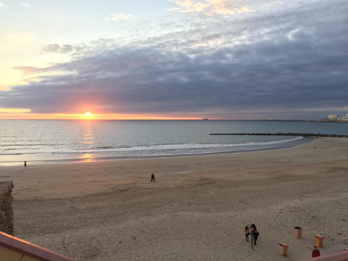 Apartamento Duplex La Estrella Cádiz Kültér fotó
